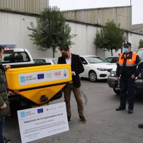 A Xunta entrega a 8 concellos  de Ourense material para mellorar a capacidade de resposta fronte ás nevaradas