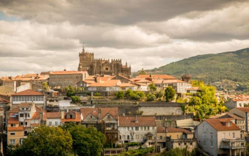 O Concello de Tui crea os premios “Cidade de Tui”