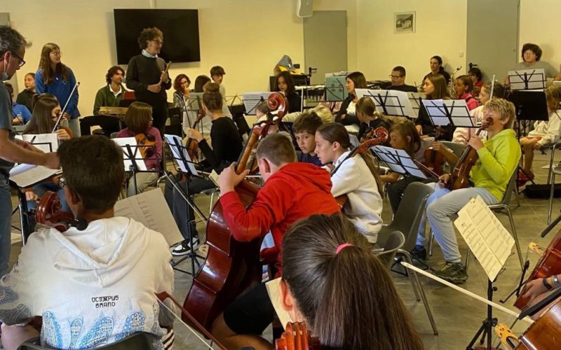 Dous músicos de Tomiño participan no 2º Encontro Transnacional “Play2Grow” en Italia