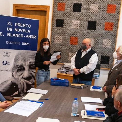 Blanca Riestra, gañadora do XL Premio Blanco-Amor coa novela ‘Aquí empeza o mar’