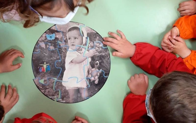 Escolas de Lugo, Marín e Gondomar gañan o concurso “Contádenos o voso Día das Letras de Xela Arias”