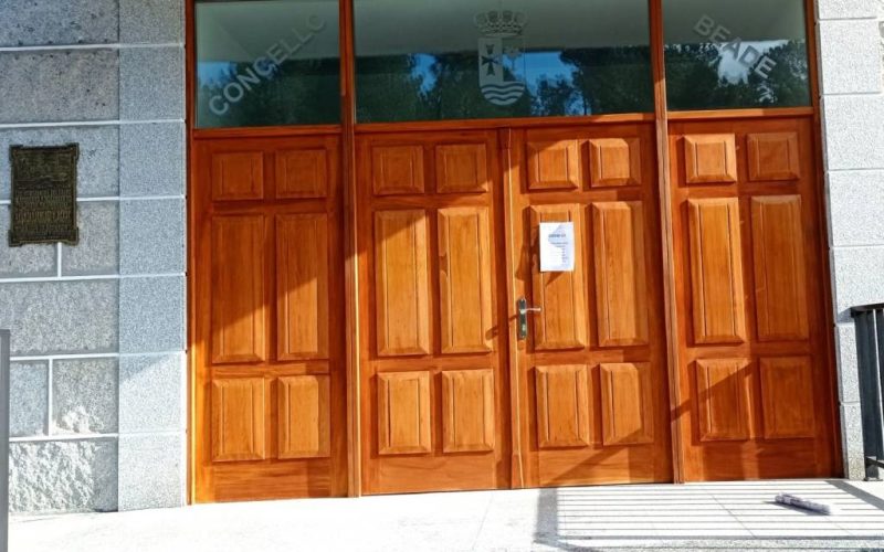 O consistorio de Beade (Ourense) permanece “totalmente pechado” en xornada laboral