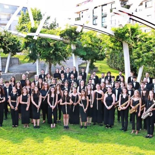 A banda de Salceda con Pere Vicalet no Festival da Luz