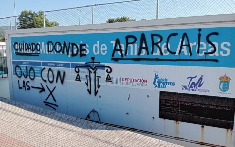 Actos vandálicos nas pistas de tenis de Areas en Tui