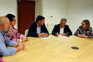 A Deputación de Ourense comprométese a estudar liñas de colaboración co Casino de O Barco