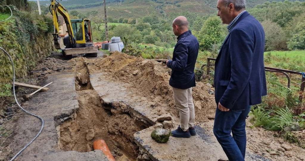 O Covelo avanza na rede de saneamento