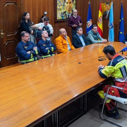 Bombeiros do Consorcio Provincial ourensán regresaron de Valencia