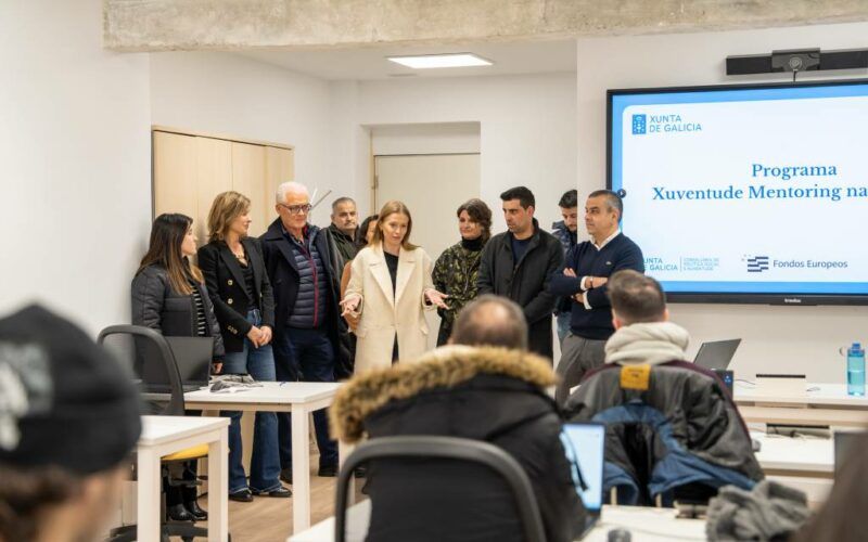 Xunta de Galicia impulsa en Ponteareas o programa “Xuventude Mentoring na Empresa”