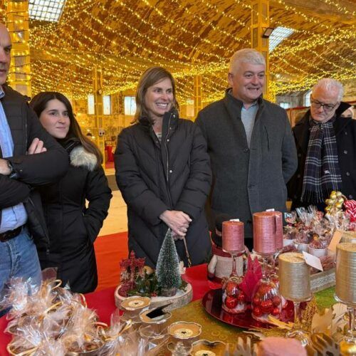 Mercatea de Nadal abrea as súas portas en Ponteareas