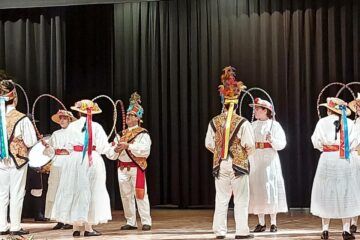 Ponteareas mantén viva a tradición dos Ranchos de Reis