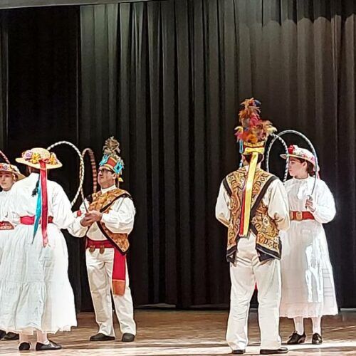 Ponteareas mantén viva a tradición dos Ranchos de Reis