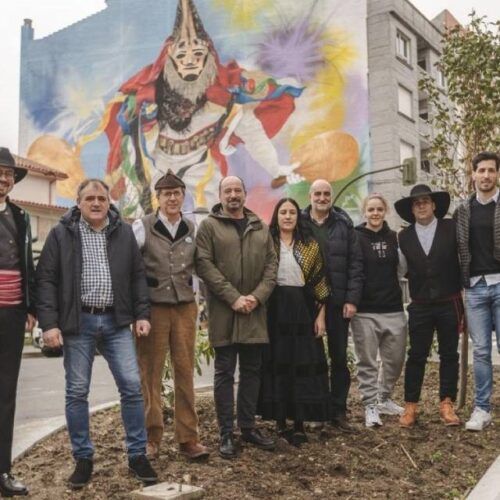 Mural do entroido de Xinzo de Limia impulsado por Turismo de Galicia